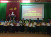 Bà Phạm Thị Kim Sa phát huy vai trò "Tuổi cao nêu gương sáng"