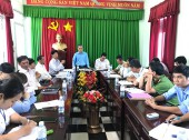 Đoàn giám sát HĐND thị xã làm việc với xã Thanh Phú