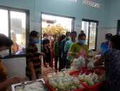 Câu lạc bộ “Kết nối yêu thương làm theo gương Bác” duy trì bếp ăn từ thiện cho bệnh nhân nghèo