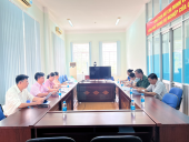 Phòng giao dịch Ngân hàng Chính sách xã hội (NHCSXH) thị xã Bình Long phối hợp với 4 tổ chức chính trị - xã hội nhận ủy thác tổ chức giao ban ủy thác cho vay vốn hộ nghèo và các đối tượng chính sách khác.
