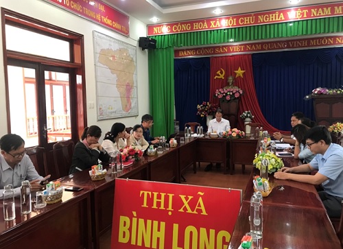 Lãnh đạo thị xã Bình Long tham gia hội nghị trực tuyến tổng kết công tác đào tạo nghề cho lao động nông thôn