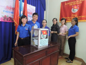 Đoàn viên thanh thiếu nhi Bình Long ủng hộ miền Trung 25,95 triệu đồng