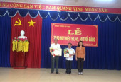 Phường Phú Thịnh trao huy hiệu 50, 45, 40 năm tuổi đảng