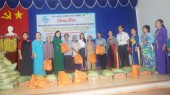 Hội LHPN phường phú Thịnh đã tổ chức ra mắt CLB, mô hình kết nghĩa và trao quà cho người nghèo