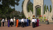 Đoàn lãnh đạo Bình Phước dâng hương tưởng niệm Khu di tích quốc gia Mộ  3000 người
