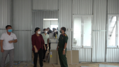 Chủ tịch UBND tỉnh kiểm tra tiến độ xây dựng khu cách ly tập trung và bệnh viện dã chiến tại Bình Long