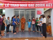 Trao tặng nhà Đại đoàn kết cho hộ nghèo dân tộc thiểu số tại khu phố Hưng Phú, phường Hưng Chiến