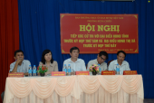 Bà Huỳnh Thị Hằng đại biểu HĐND tỉnh khóa X tiếp xúc cử tri phường Hưng Chiến trước kỳ họp thứ 8