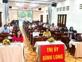 Lãnh đạo thị xã Bình Long dự hội nghị báo viên tháng 2-2023