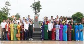 Ban Tuyên giáo Bình Long và Lộc Ninh về nguồn thăm các địa chỉ đỏ
