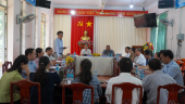 Đoàn giám sát Thị ủy Bình Long giám sát tại Đảng bộ  Trường THPT Nguyễn Huệ