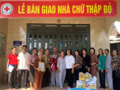 Trao nhà Chữ thập đỏ cho hộ bà Huỳnh Thị Hà tại Khu phố Phú Trọng, phường Phú  Đức