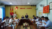 Phó Bí thư Thường trực Thị ủy Nguyễn Thị Loan dự kiểm tập thể Ban thường vụ Đảng ủy phường An Lộc