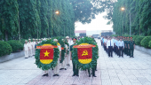 Bình Long viếng nghĩa trang liệt sỹ nhân dịp kỷ niệm 77 năm ngày Thương binh - Liệt sỹ