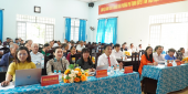 Bình Long 55 đảng viên được trao tặng huy hiệu đảng đợt 3/2 và 19/5 năm 2025